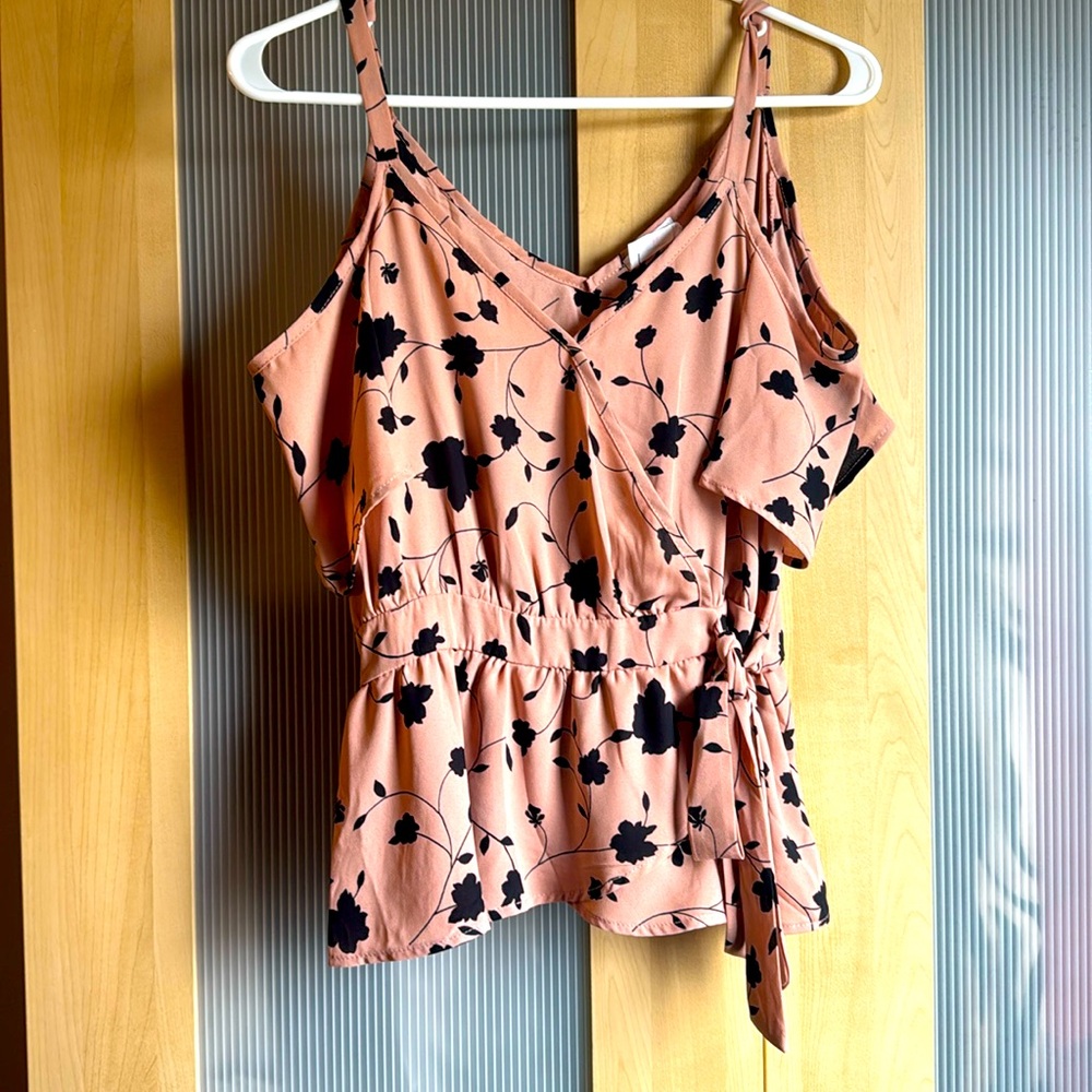 Gently used off the shoulder flirty blouse by Sienna Sky